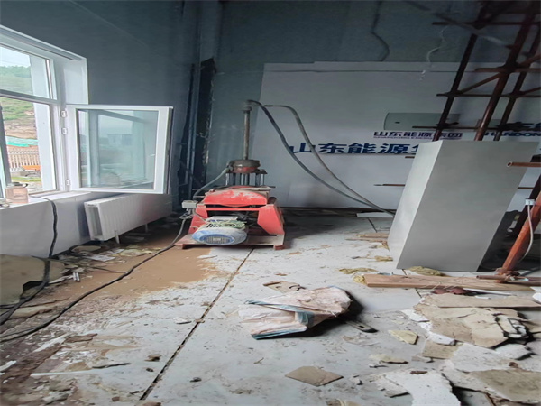 洮北地基基础下沉墙体裂缝加固注浆顶升施工